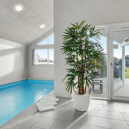 Semesterbostad Beautiful In Idestrup With Sauna